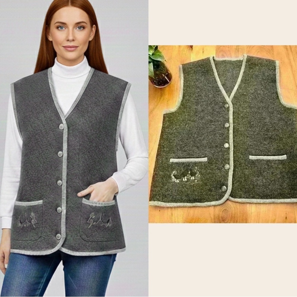 Vintage oversized grandma gray buttons down v- neck wool  vest.